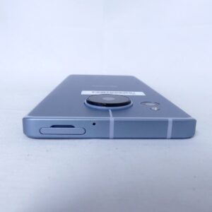 AQUOS sense7 SH-53Cの側面と背面カメラ部分