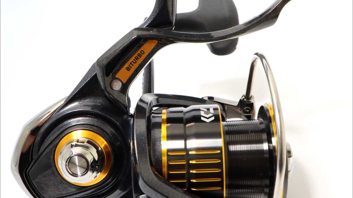 DAIWA 23 LAXUS 2500XH-LBDを買取しました｜ダイワ釣具買取