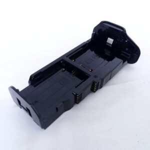 Polaroid PLGR1860Dのバッテリートレー部分を開いた状態