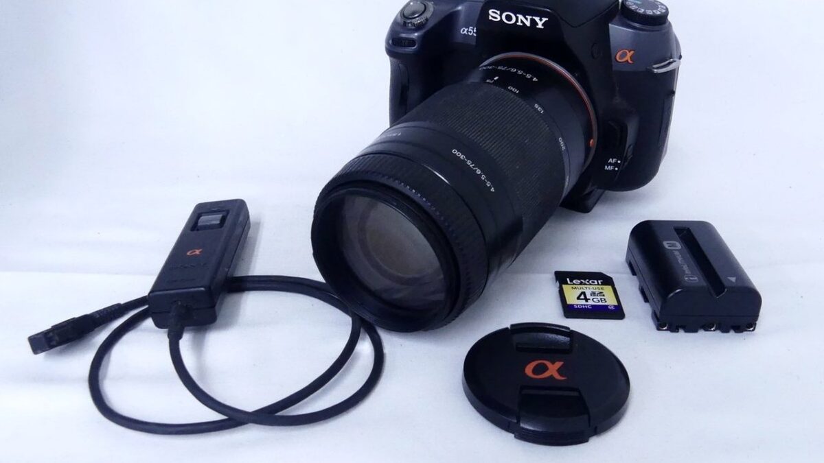 SONY α550 デジタル一眼カメラをお買取りしました｜mobile seven